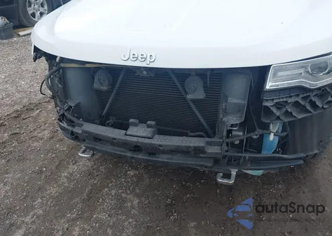 2021 Jeep Grand Cherokee Overland 4X4 from USA, damaged, VIN 1C4RJFCT3FC157445